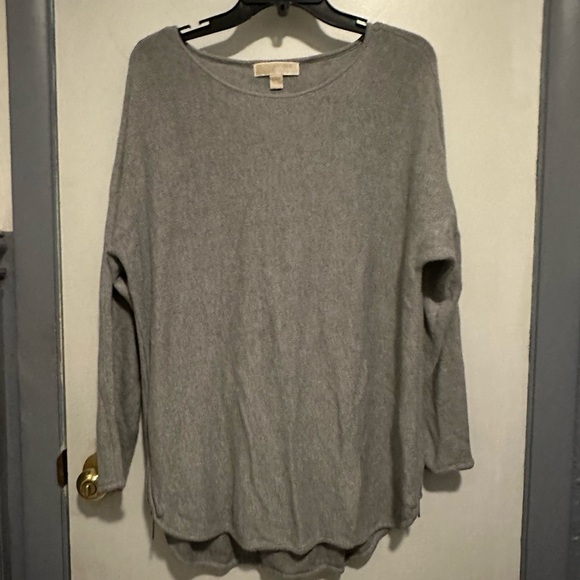 Cozy Gray Sweater Michael Kors Sweater - Picture 1 of 5